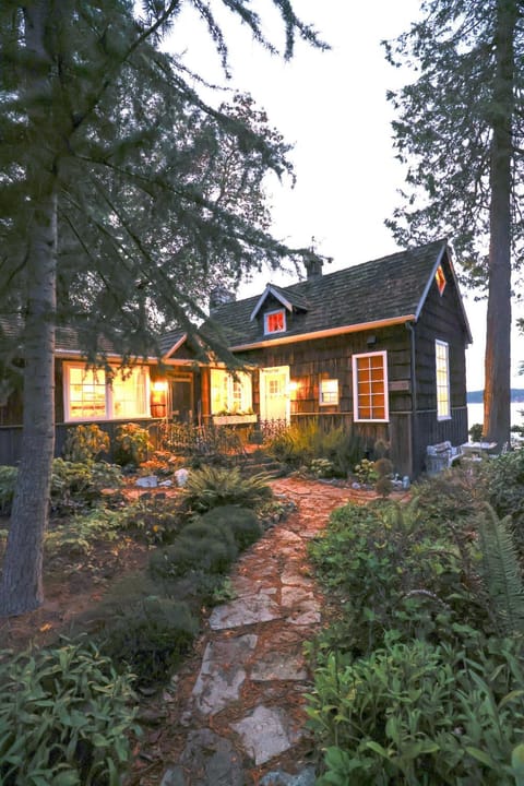 Storybook family cottage perched atop Penn Cove House in Coupeville