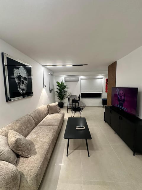 TV and multimedia, Seating area