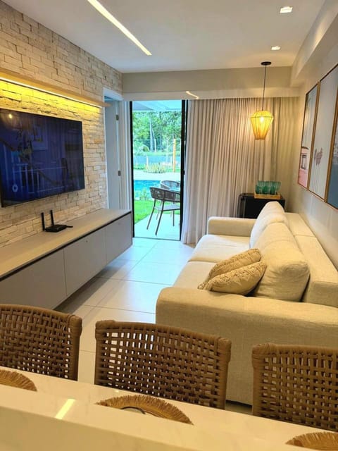 Communal lounge/ TV room, TV and multimedia, Seating area
