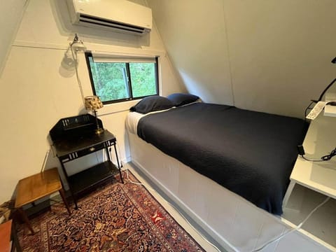 Glamping A-Frame w/ Outdoor Shower on Hillside House in Taghkanic