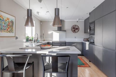 Fristående hus med stor trädgård och pool Villa in Västervik