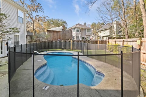 The Blue Angel-In Ground Pool House in North Charleston