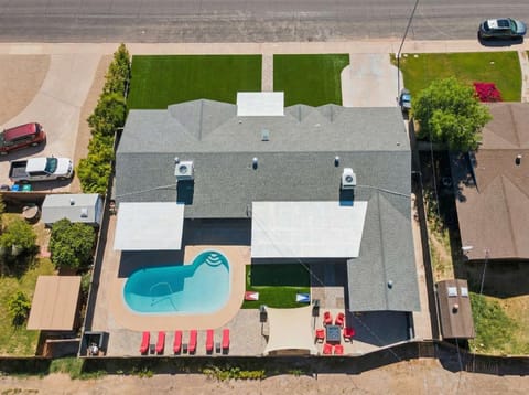 Casa Mesa - Private Paradise w Pool Putt & Games House in Mesa