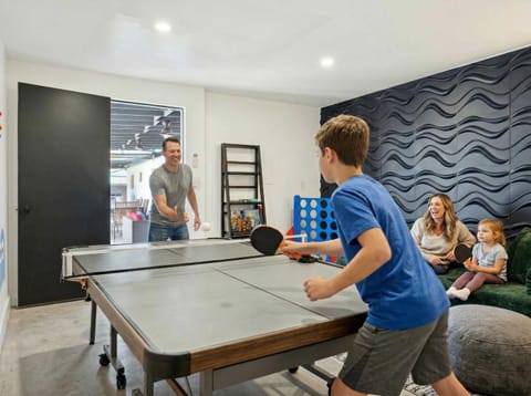 Casa Mesa - Private Paradise w Pool Putt & Games House in Mesa