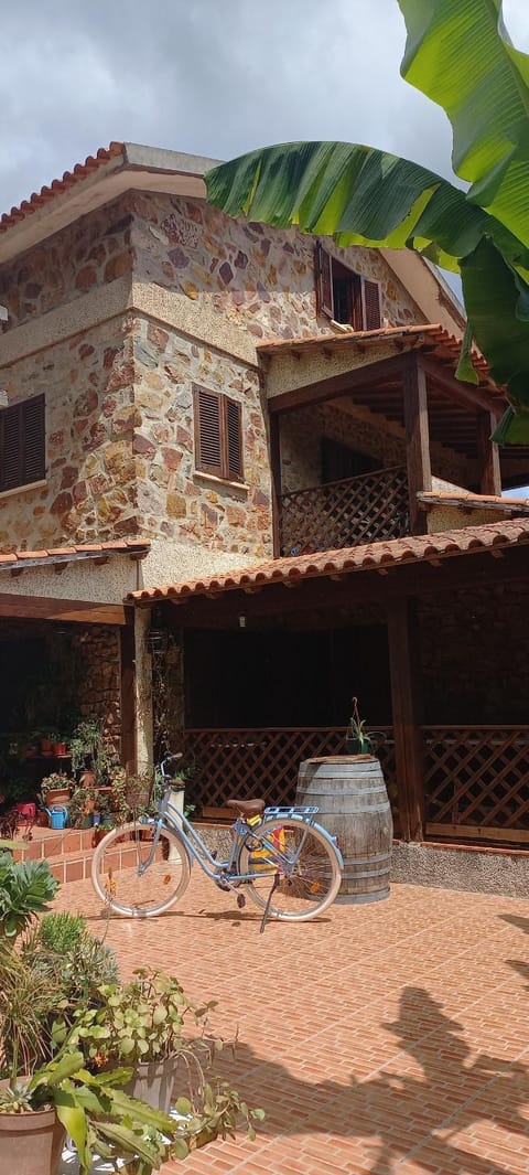 Property building, Patio