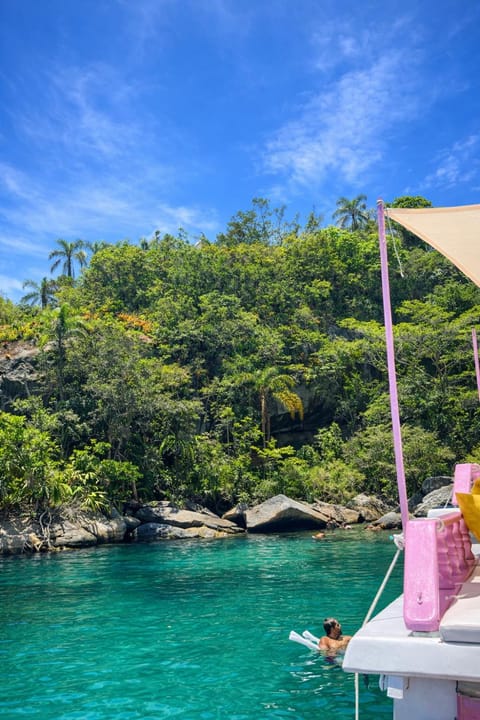 Vibe Docked boat in Paraty