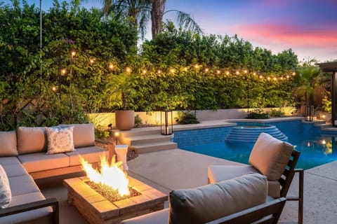 Mission Azul - Private Backyard Resort House in Bermuda Dunes