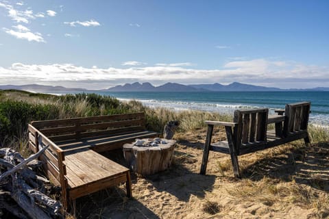Day, Natural landscape, Beach, Mountain view, Sea view