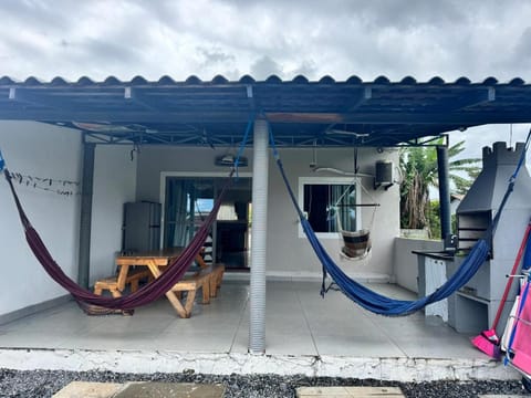 Patio, Facade/entrance, sunbed