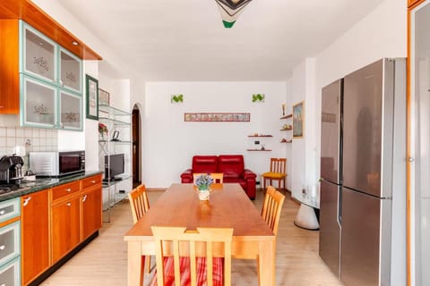 Green House, Holiday Home 5 minutes from the sea Apartment in Cagliari