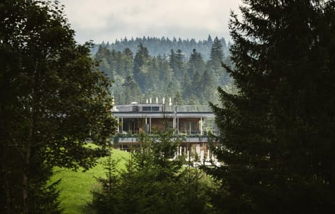 Property building, Bird's eye view, View (from property/room), Garden view, Mountain view