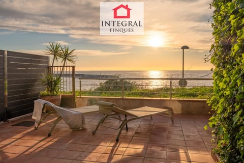 Off site, Summer, Balcony/Terrace, Sunrise, Sunset, furniture