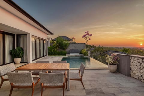 Patio, Day, Natural landscape, View (from property/room), Balcony/Terrace, Living room, Seating area, Dining area, Pool view, Swimming pool, Sunrise, Sunset, sunbed