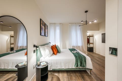 Bed, Bedroom, towels, wardrobe