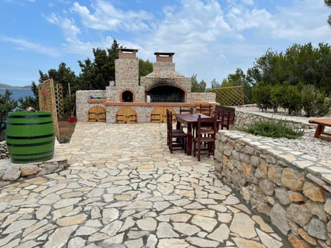 Lighthouse Prisnjak Villa in Murter