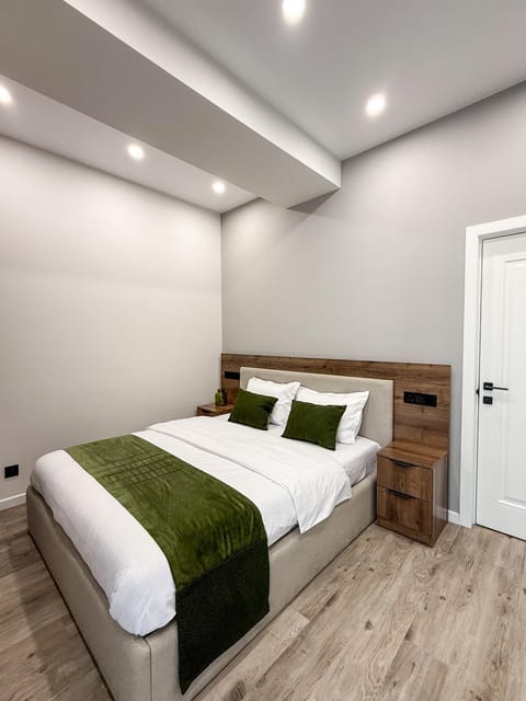 Bed, Bedroom, wardrobe