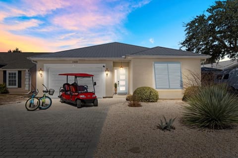 Marlin - 3 Min To Beach - Swim Spa - Fire Pit - Games House in Sunnyside