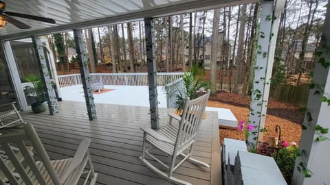 Relaxing Luxury Home Away From Home! Apartment in Suwanee