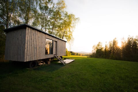 Facade/entrance, Natural landscape