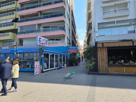 Old Bridge Seaside Studio Apartment in Euboea