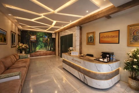 Lobby or reception, Seating area