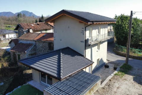Property building, Natural landscape, Mountain view