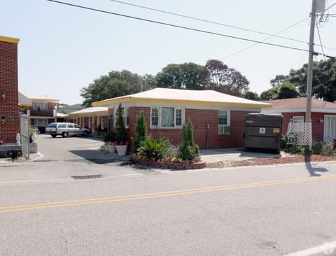 Property building, Street view