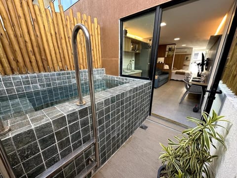 Swimming pool, Open Air Bath, Bath