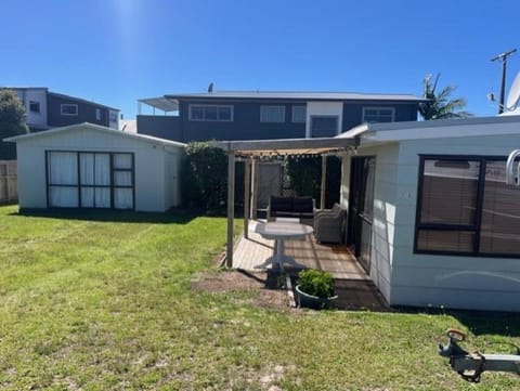 Property building, Day