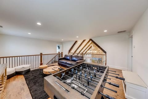 Comfy Bear Mountain Lodge– Spacious Family-Frien House in Helen