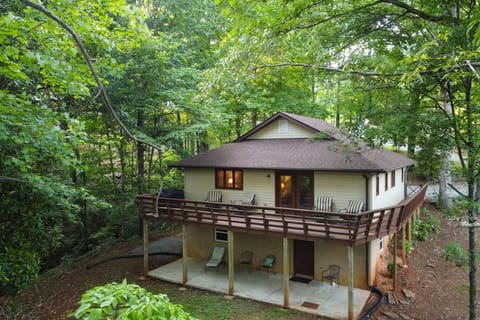 GiGi s Mountain House Tranquil inHelen GA House in Helen
