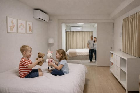 Bed, People, Photo of the whole room, Bedroom, Family