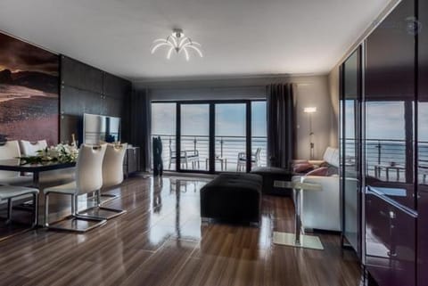 Apartament Superior de Lux - Porta Mare Apartment in West Pomeranian Voivodeship, Poland