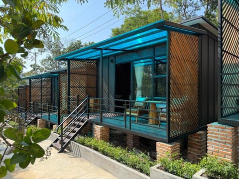 Property building, Patio, Garden, View (from property/room), Balcony/Terrace, Garden view