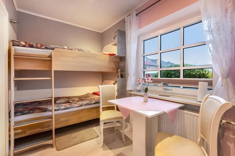 Property building, Living room, Bedroom