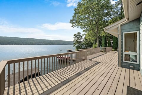 Patio, Day, Natural landscape, Balcony/Terrace, Lake view, Mountain view