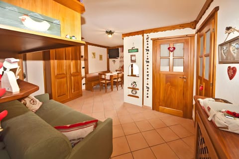 Property building, Living room