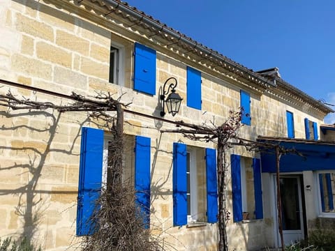 Property building, Day