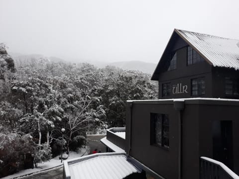 Property building, Winter