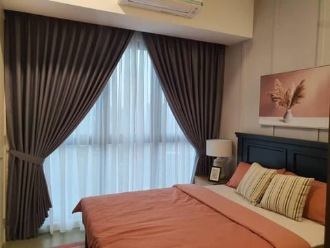 Bed, Bedroom, air conditioner
