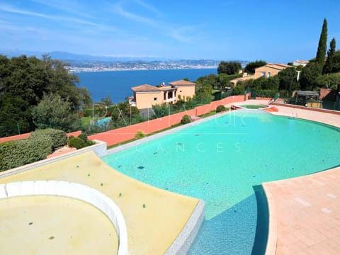 Natural landscape, Pool view, Sea view, Swimming pool