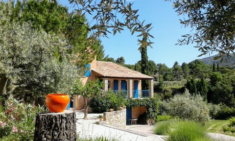 Property building, Garden view
