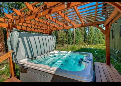 Hot Tub, Spa and wellness centre/facilities