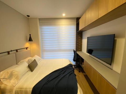 TV and multimedia, Photo of the whole room, Bedroom