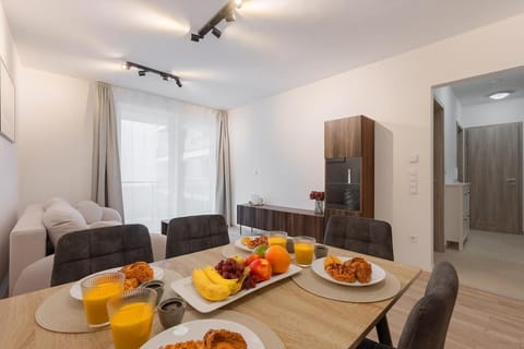 Kitchen or kitchenette, Living room, Seating area