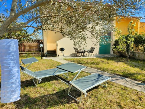 Property building, Garden, Garden