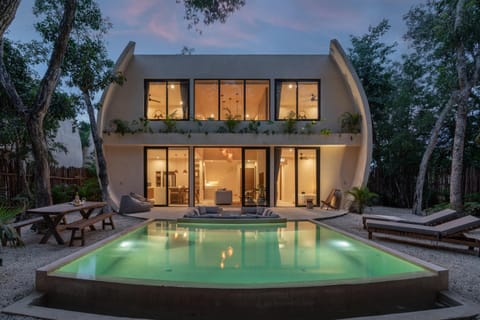 Property building, Pool view, Swimming pool, Swimming pool