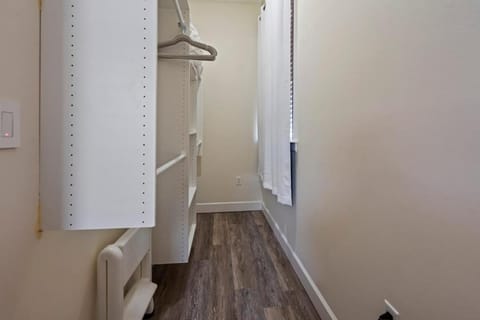 Costa 1BD Lake Condo - Paradise in a Beautiful Area Apartment in Auburndale