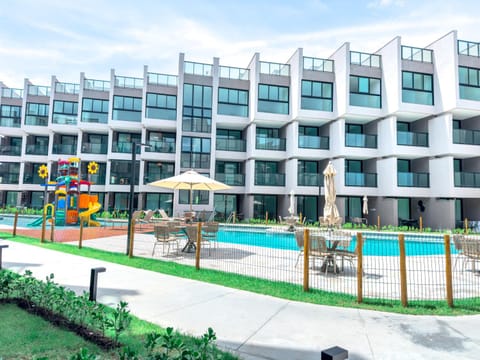 Pool view, Swimming pool