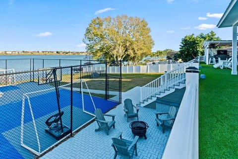 Costa Lakefront Residence - 3BD Auburndale - Peaceful views House in Auburndale